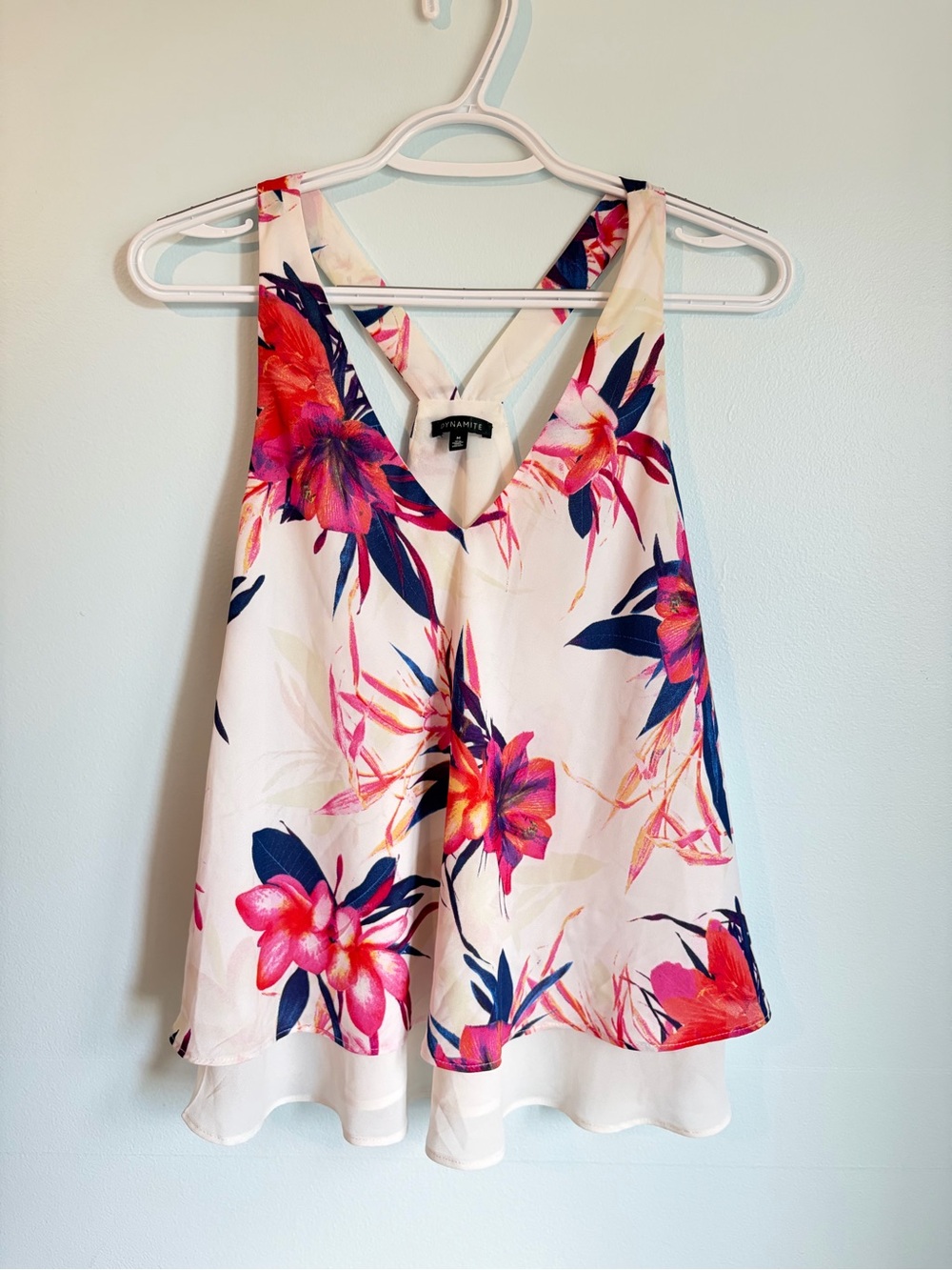 Dynamite Sleeveless floral blouse - Double Layer - Size Medium